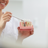 What is dental tooth crown